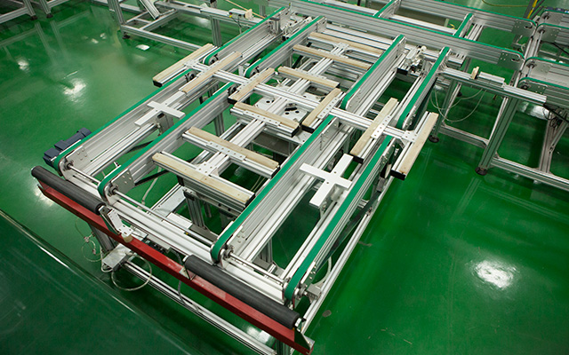 PV Modules Rotation Conveyor Solar Panel Production Line , Solar Panel Assembly Equipment